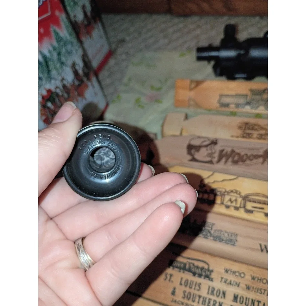 Lot Of Vintage Wooden Whistles, 5 Chime Chunky And Round